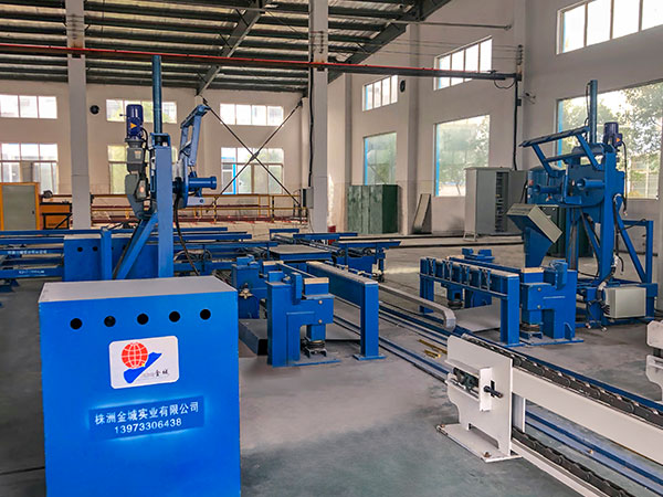 双块式轨枕翻?；? title=